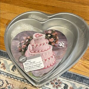 Wilton Silver Heart Cake Pan Set